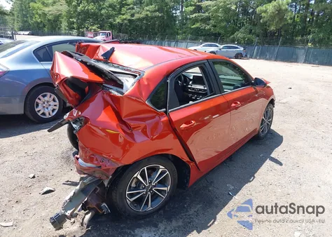 2023 Kia Forte Lxs z USA, uszkodzony, nr VIN 3KPF24AD6PE507130